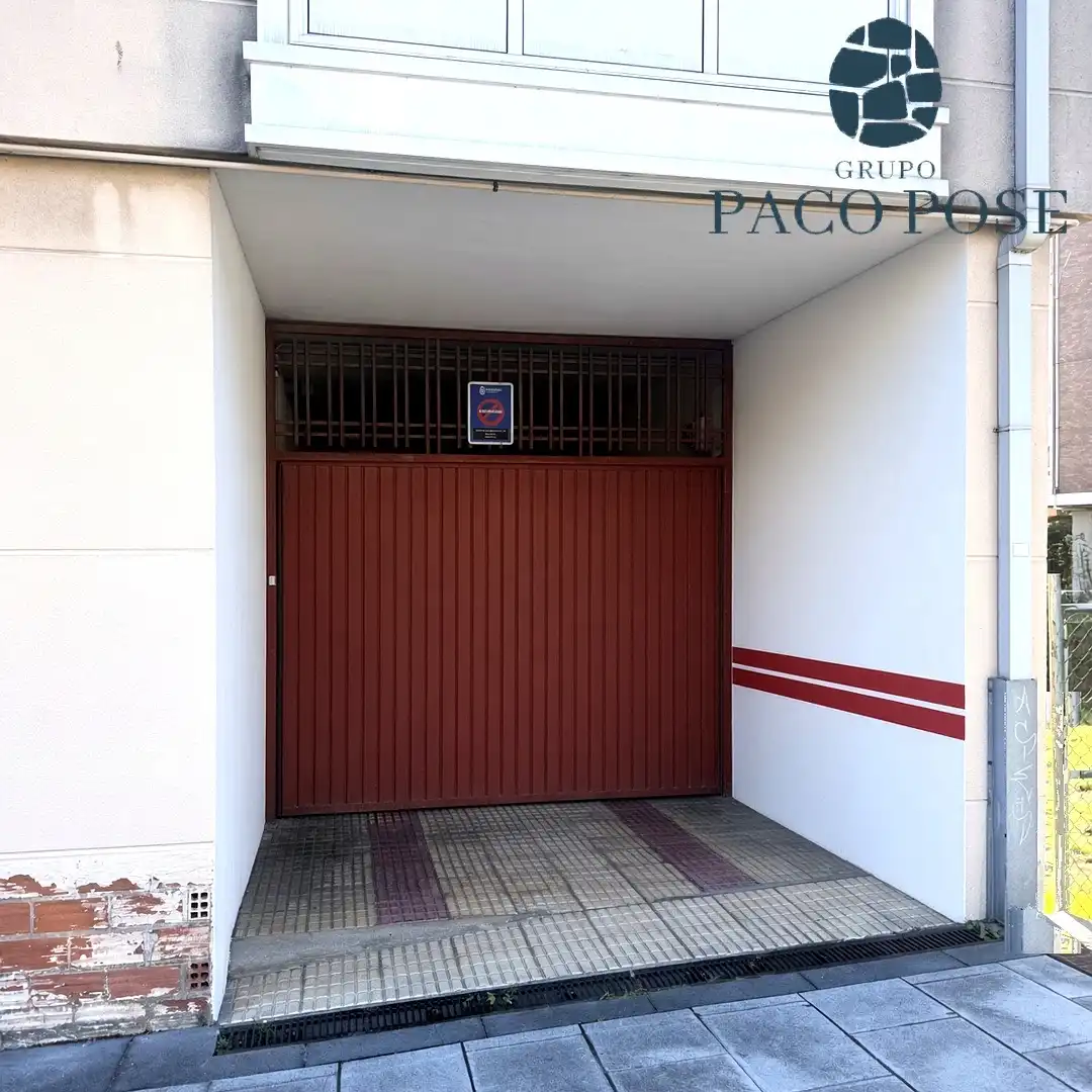 Locale commerciale in vendita a Avenida Fonteculler 23, imagen 5