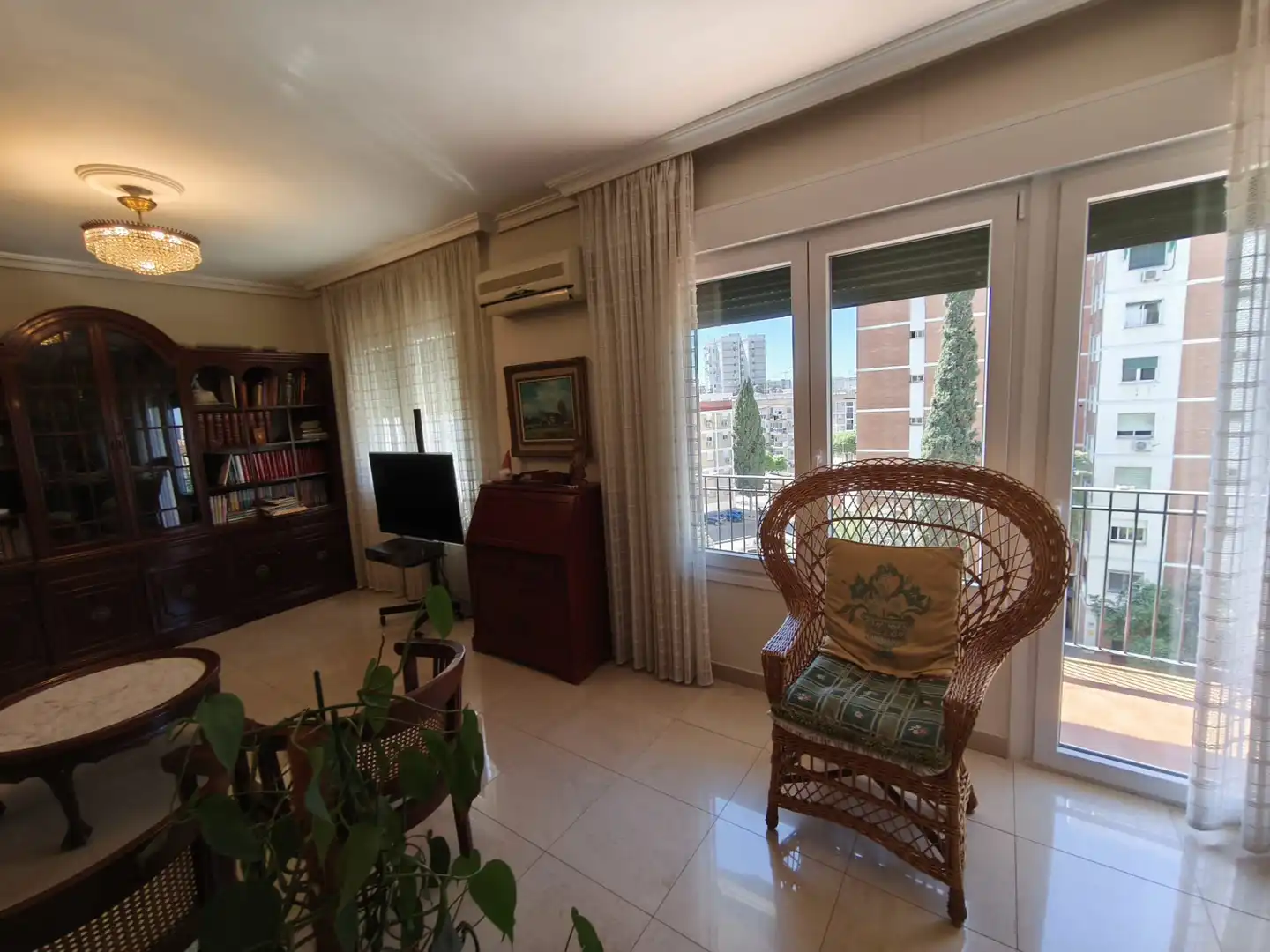Wohnzimmer von Wohnung zur Miete in Sevilla mit Klimaanlage, Heizung und Terrasse