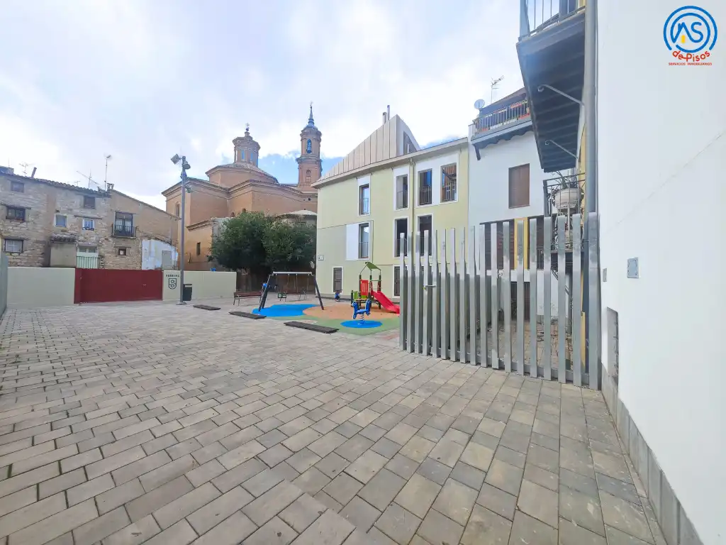 Local comercial de lloguer a Plaza del Señor Tomás 5, imagen 10