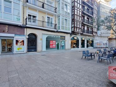 Locale commerciale in affitto a Santander - Burgos