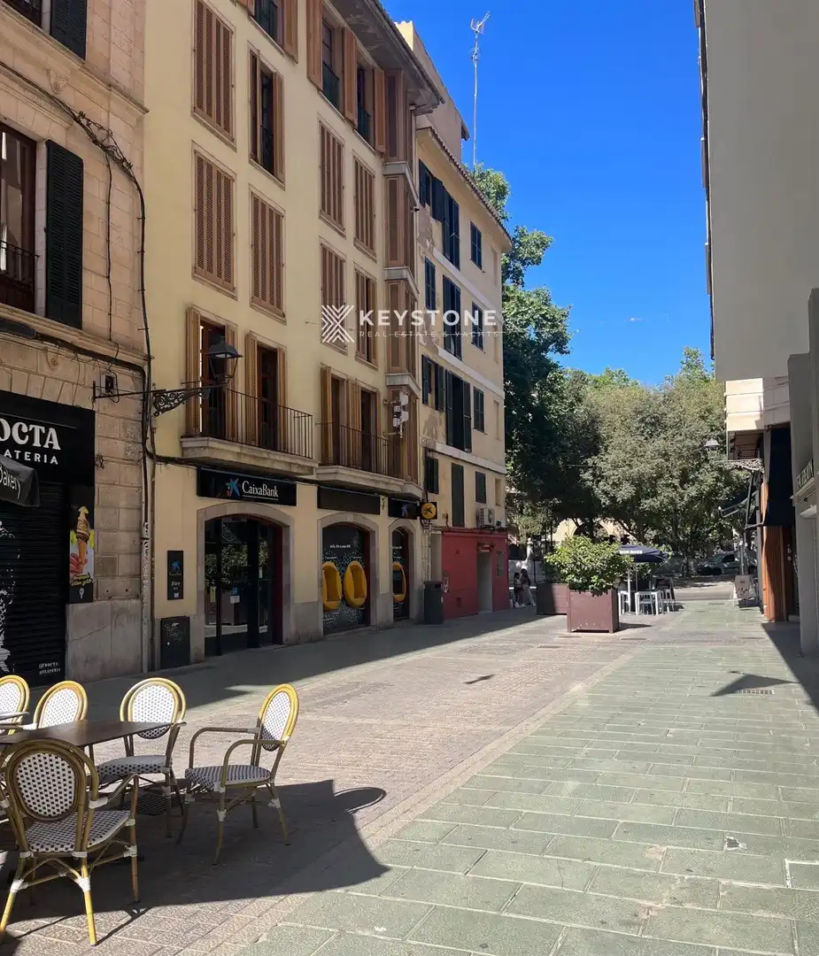 Exterior view of Flat for sale in  Palma de Mallorca  with Air Conditioner, Heating and Parquet flooring