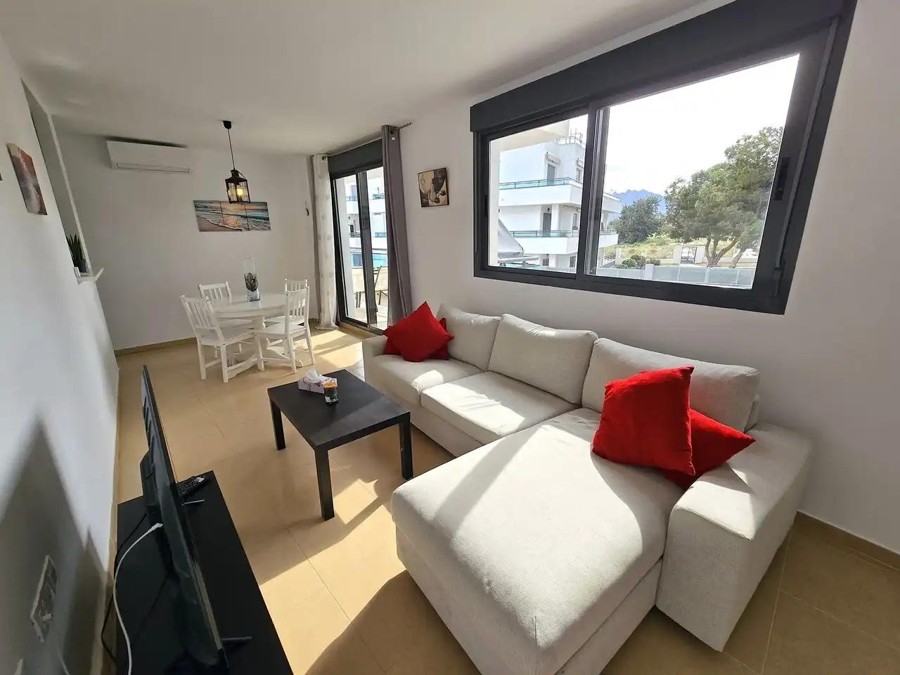 Sala de estar de Apartamento en venta en Garrucha con Aire acondicionado, Terraza y Piscina