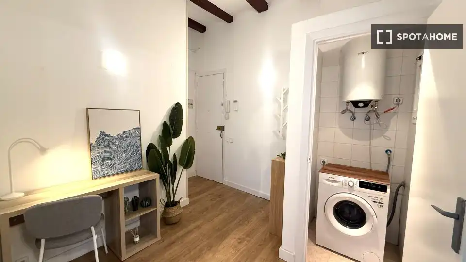 Habitació a El Raval
