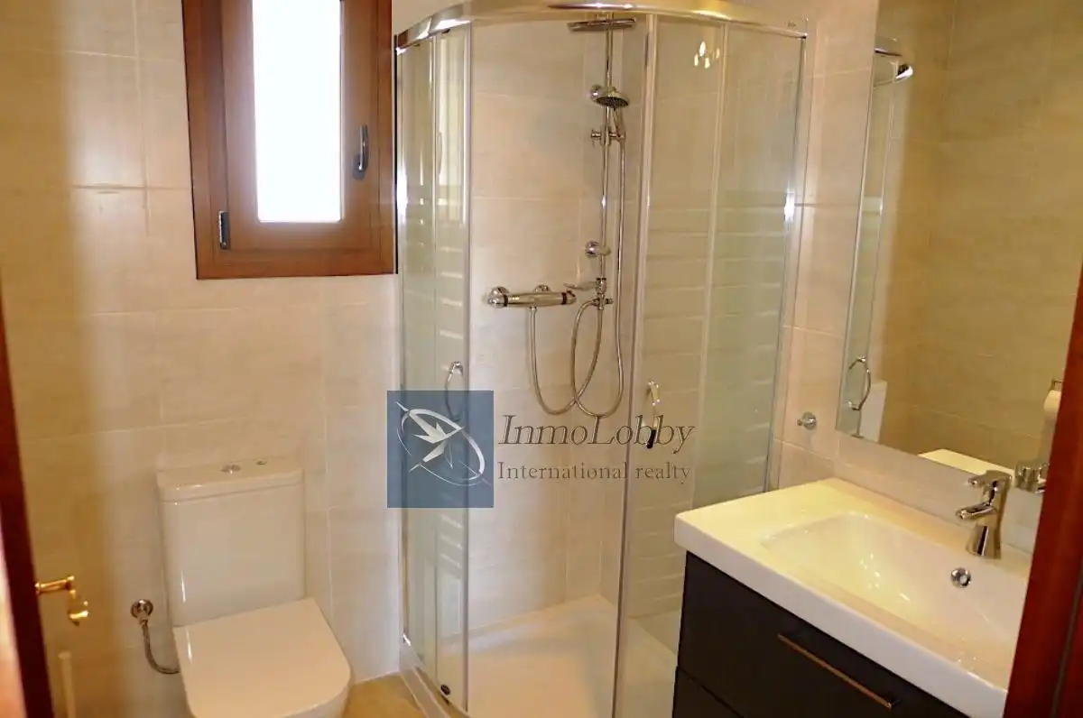 House with pool for sale in carrer Alzina 11, imagen 17