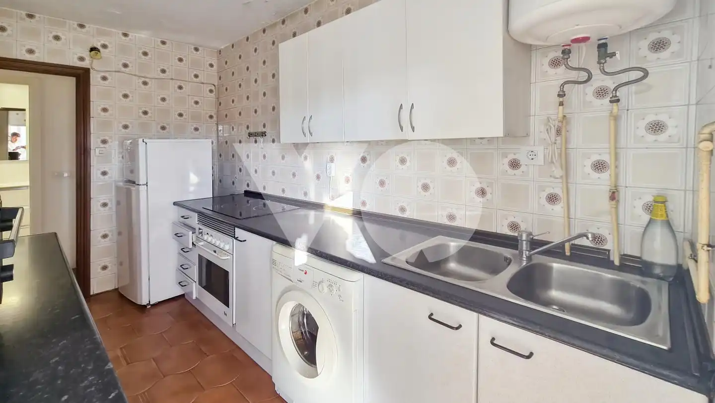 Kitchen of Flat for sale in Madrid  with Air Conditioner, Heating and Terrace