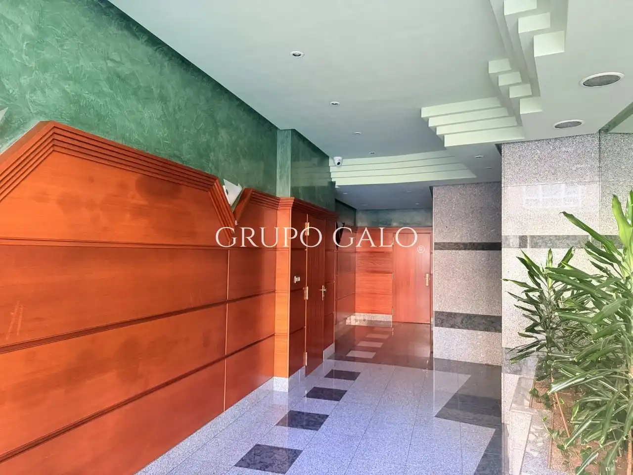 Ático en venta en Vigo  con Calefacción, Parquet y Trastero