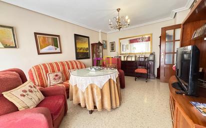Sala d'estar de Pis en venda en Badajoz Capital amb Aire condicionat, Calefacció i Terrassa