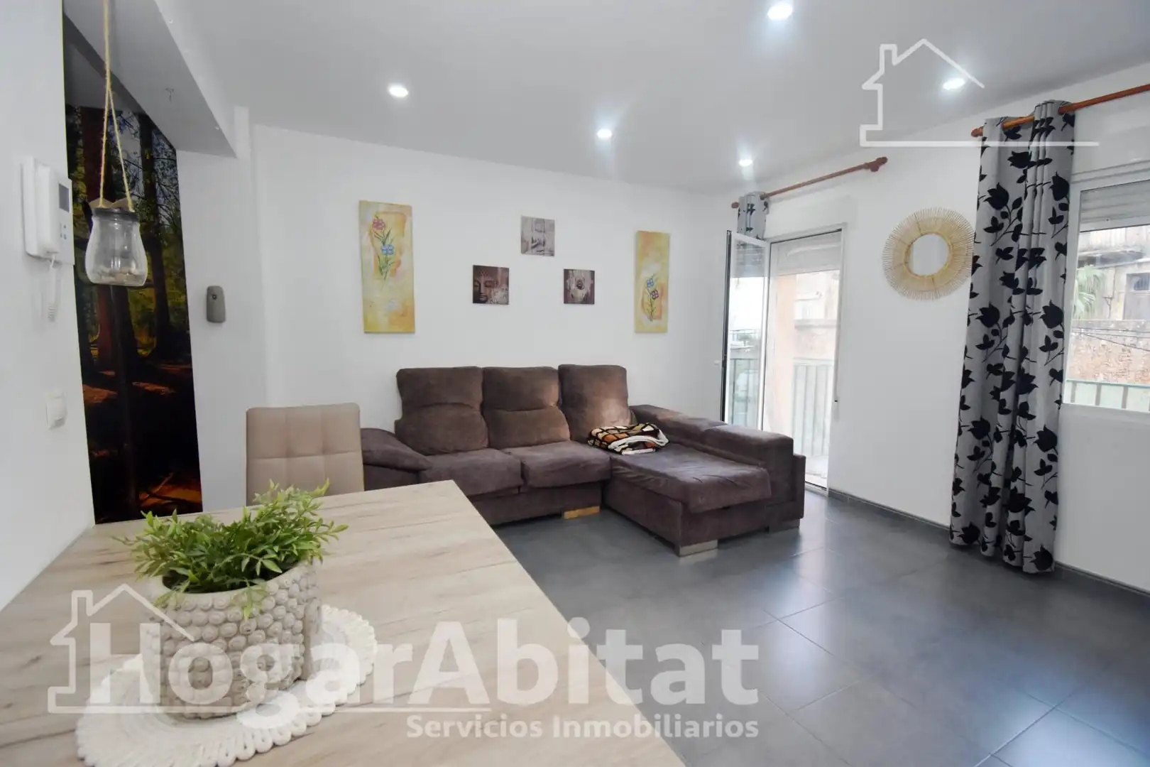 Living room of Flat for sale in Castellón de la Plana / Castelló de la Plana  with Heating, Terrace and Furnished