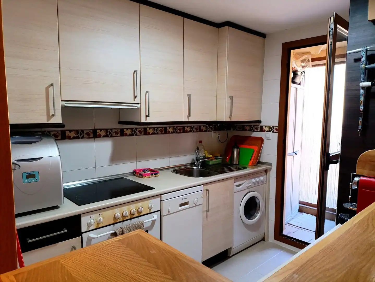 Cocina de Piso en venta en Castejón de Sos con Calefacción, Terraza y Trastero