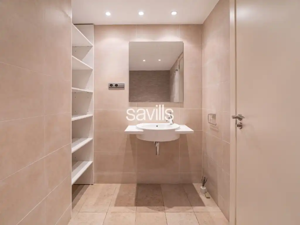 Bathroom of Attic for sale in Barcelona  with Air Conditioner, Terrace and Swimming Pool