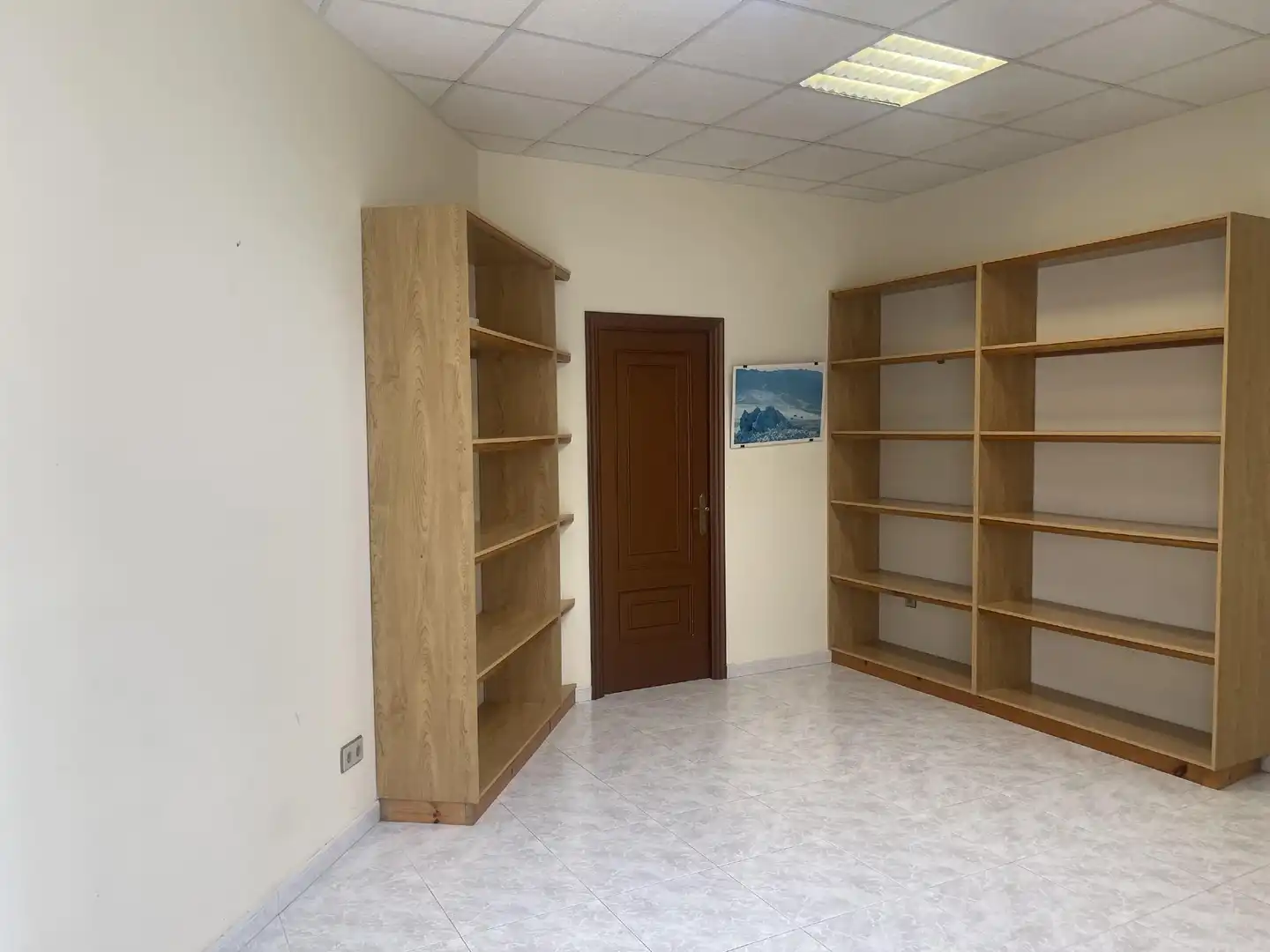 Commercial properties for rent in Carnota