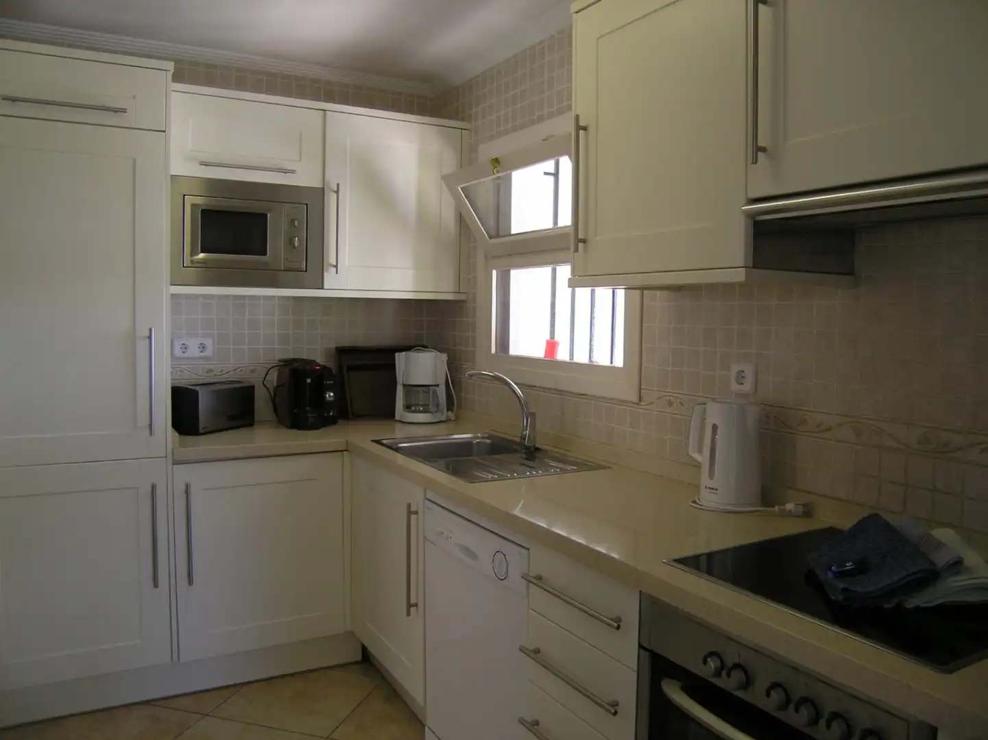 Houses for rent in Paichi