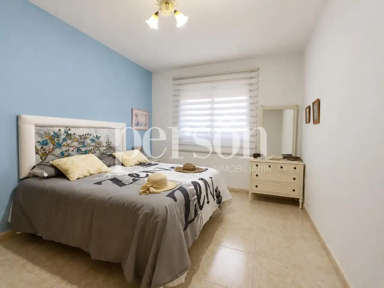 Dormitori de Casa o xalet en venda en Godelleta amb Terrassa i Piscina