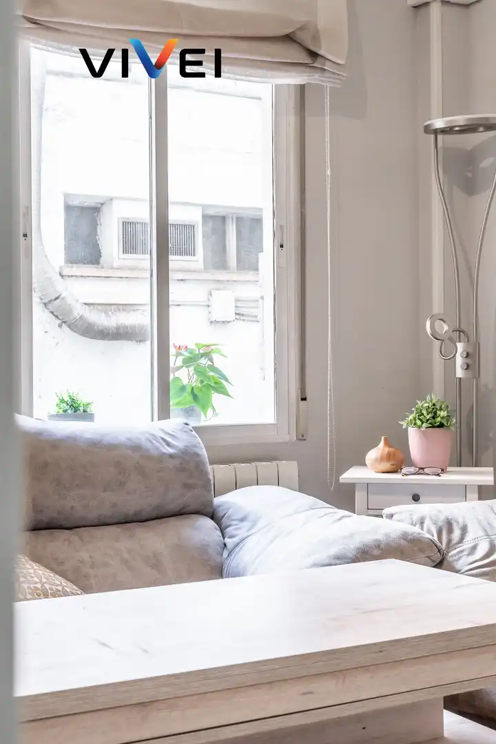 Piso con ascensor en venta en Calle de Torres Miranda, imagen 4