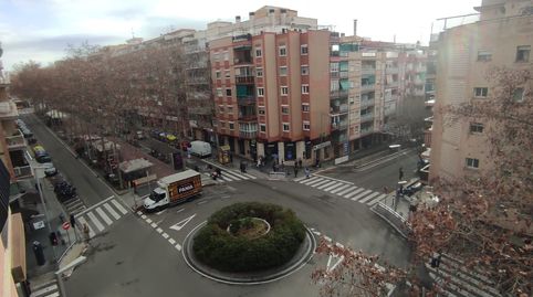 Foto 2 de Pis en venda a Carrer D'irlanda, Centre, Santa Coloma de Gramenet