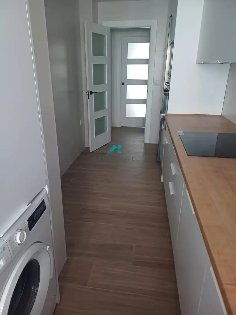 Cuina de Pis de lloguer en Jaén amb Terrassa, Moblat i Balcó