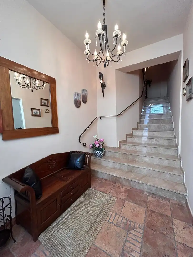 House with terrace for sale in Avinguda Catalunya, imagen 3
