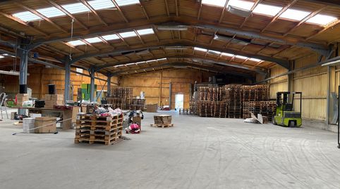 Nave industrial con muelle de carga, image 2