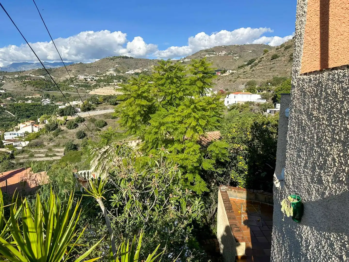 Vista exterior de Casa o chalet en venta en Almuñécar con Aire acondicionado, Calefacción y Terraza