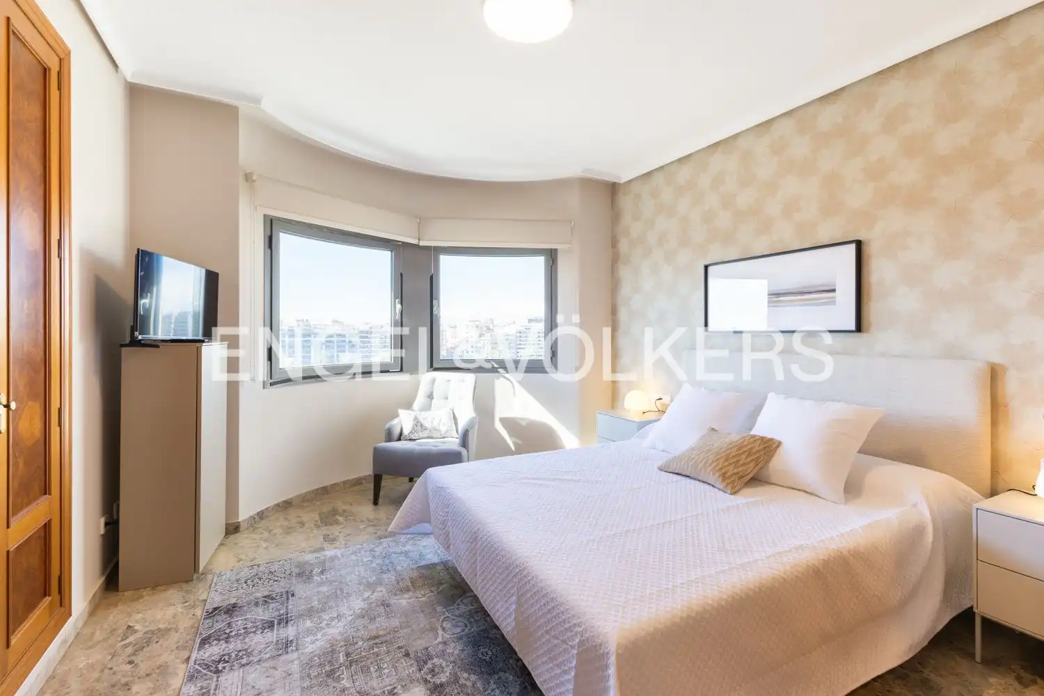 Habitación de Piso de alquiler en Valencia con Aire acondicionado, Calefacción y Amueblado