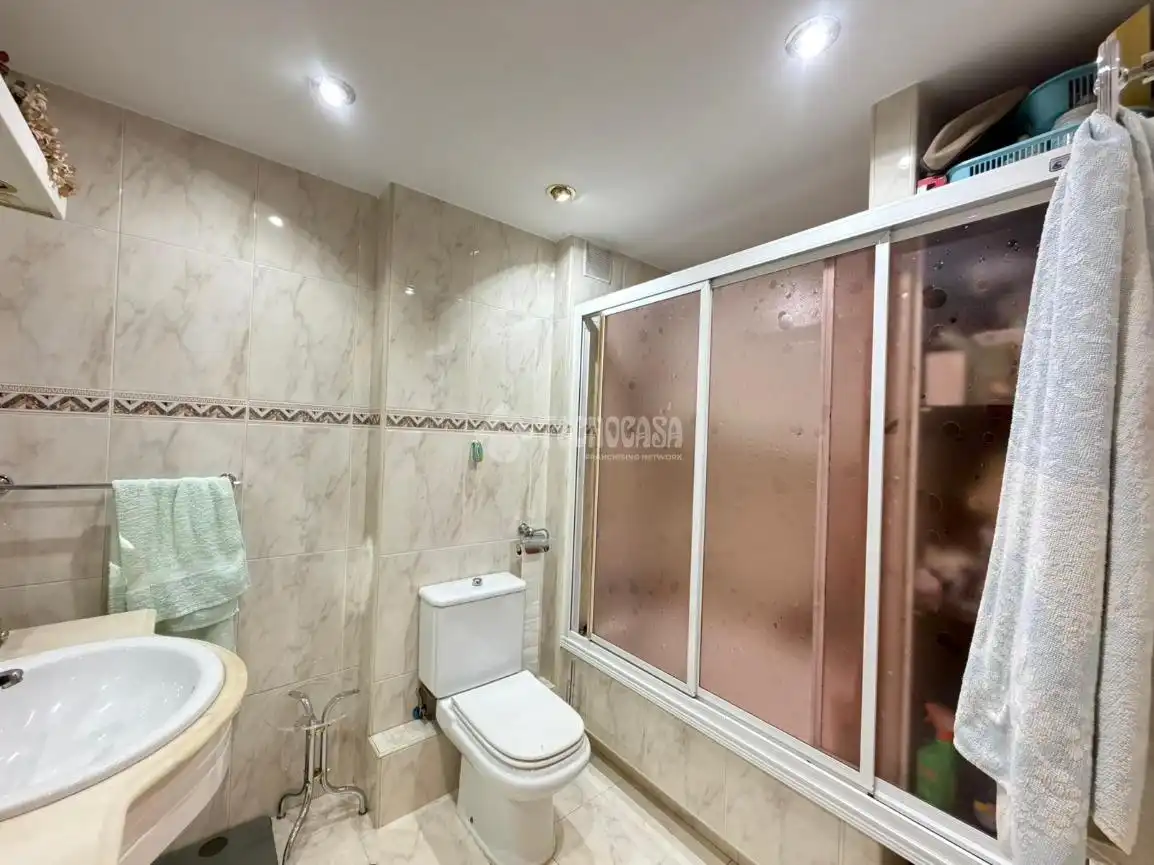 Baño de Piso en venta en Madrid con Aire acondicionado, Calefacción y Terraza