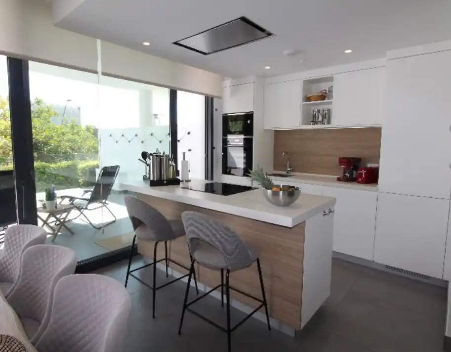 Piso con terraza en venta en El Higuerón