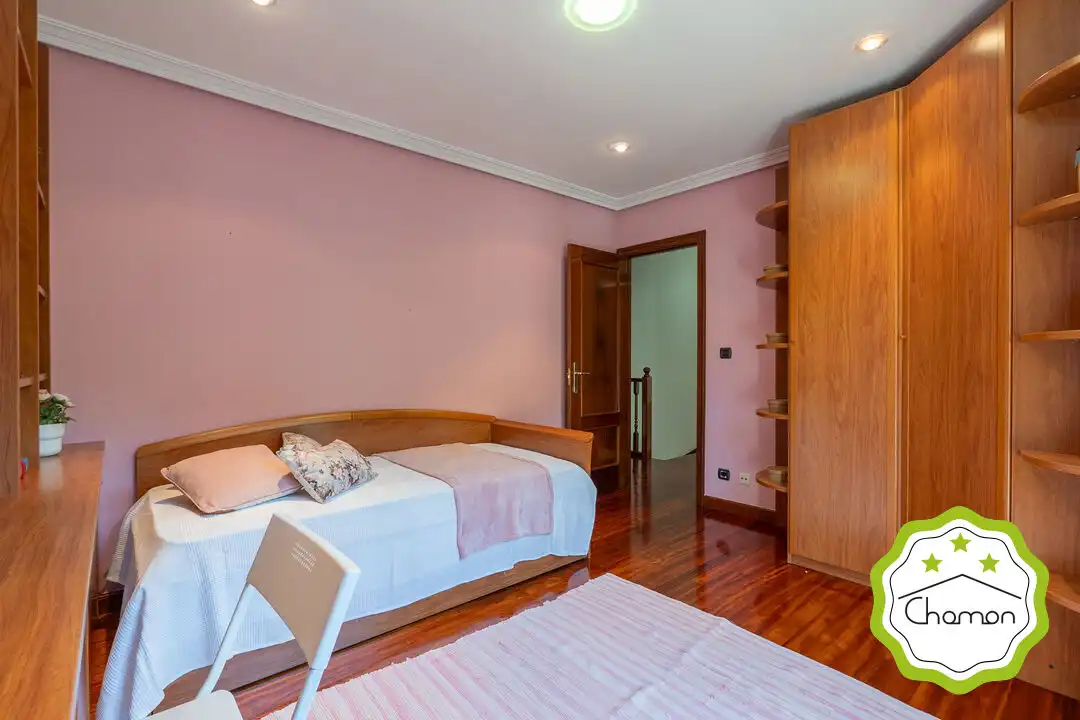 Dormitori de Casa o xalet en venda en Zeberio amb Calefacció, Jardí privat i Traster