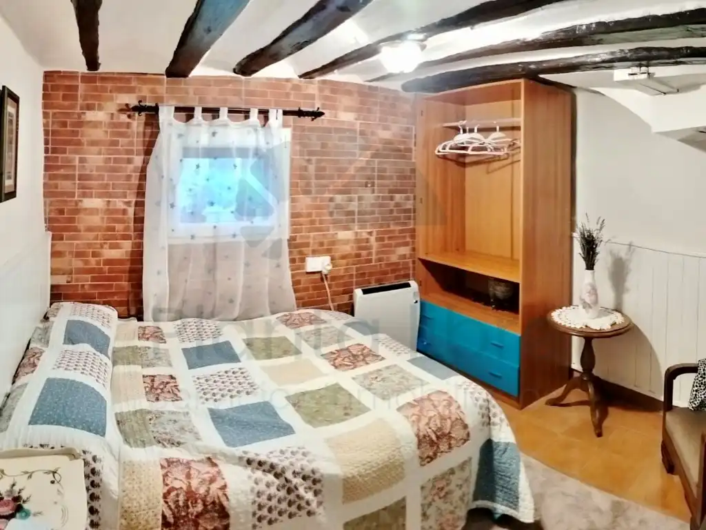 Habitación de Casa adosada en venta en Fuenmayor con Terraza, Amueblado y Balcón