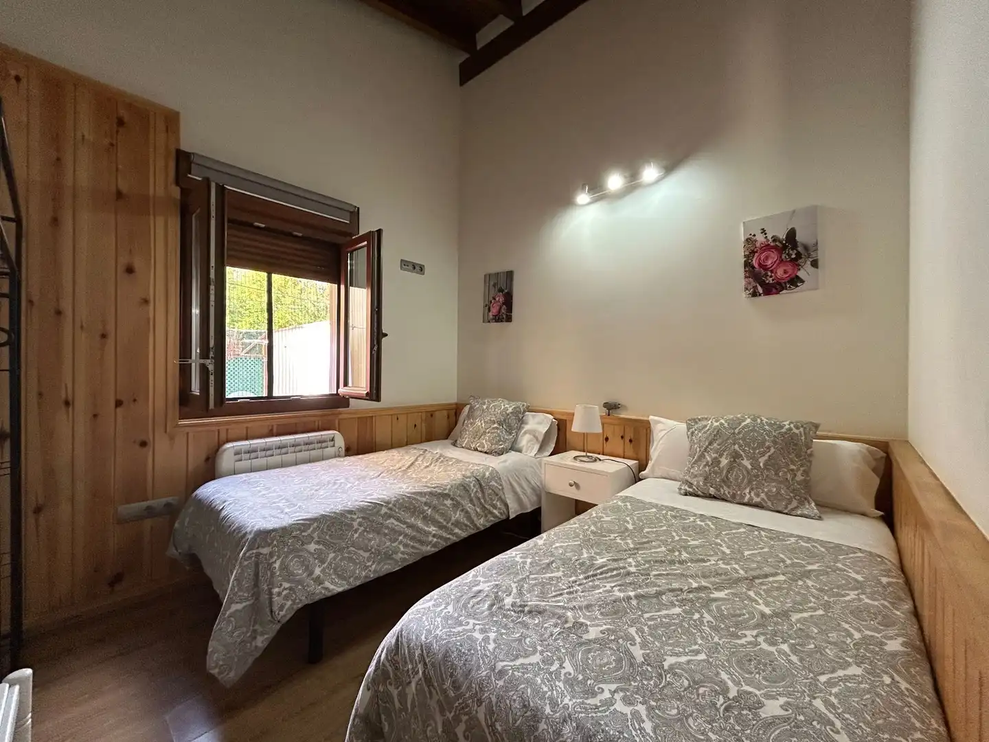 Bedroom of Buildings for sale in Potes