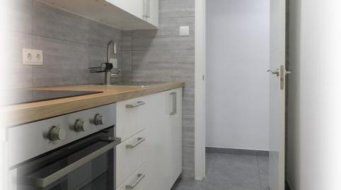 Foto 4 de Piso en venta en Calle de Pere Galvany, Can Vidalet, Barcelona