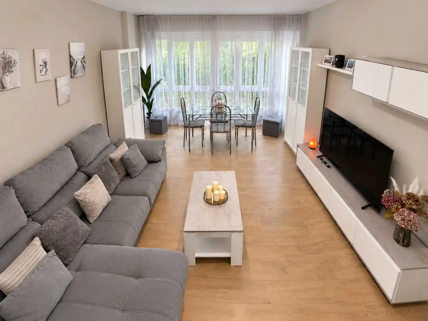 Villa zur Miete in Avenida de Dorat, imagen 2