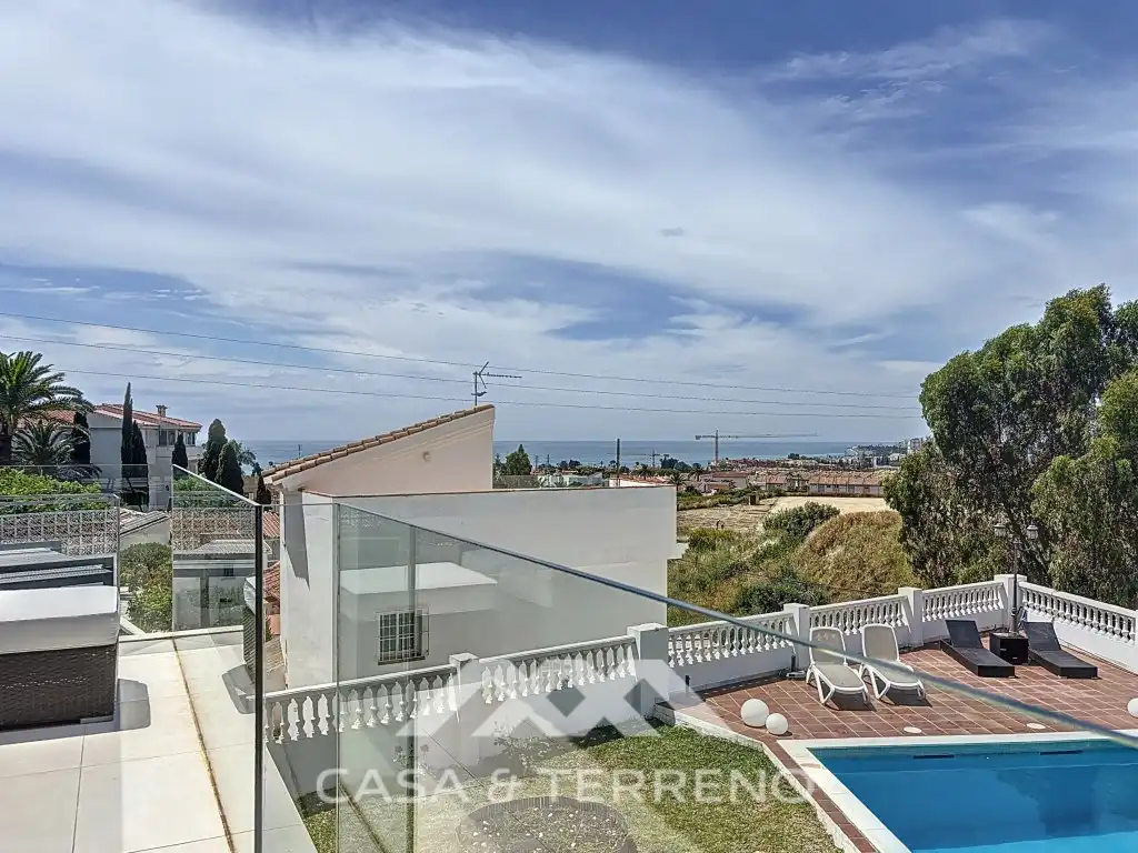 House with terrace for sale in Calle Claveles, imagen 9