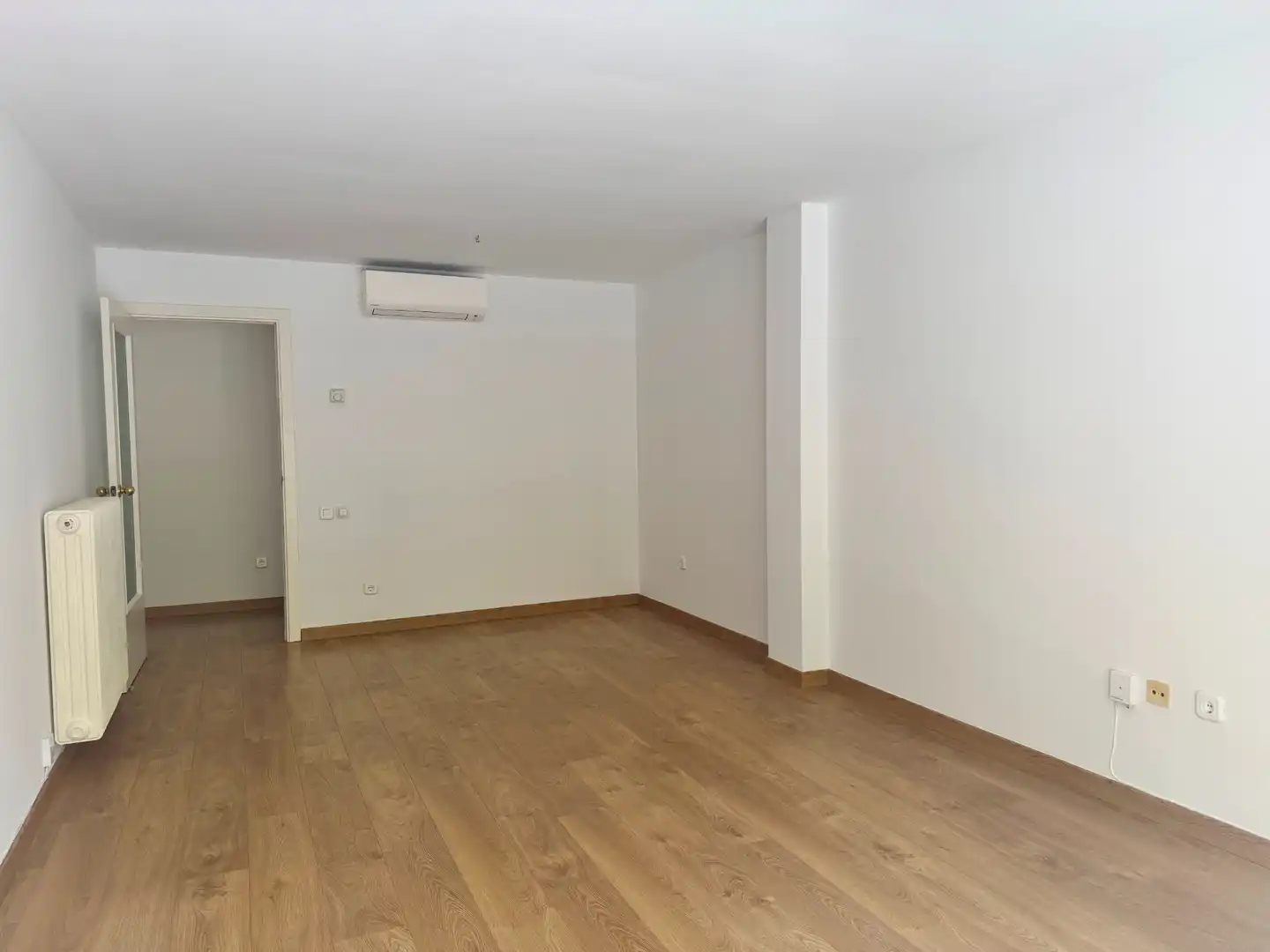 Flat for rent in Rambla de Xavier Cugat, Fontajau - Sant Ponç