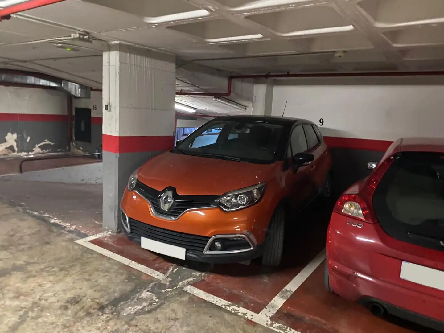 Einzelparkplatz zum Verkauf in Calle CAPITAN SEGARRA, imagen 2