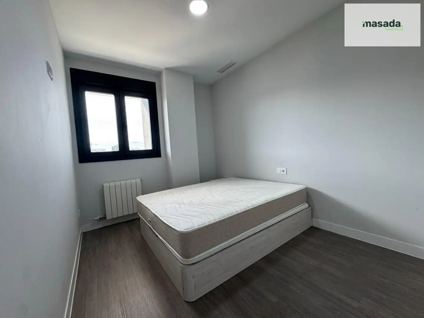 Bedroom of Flat for rent in Granada  with Heating, Terrace and Storage room