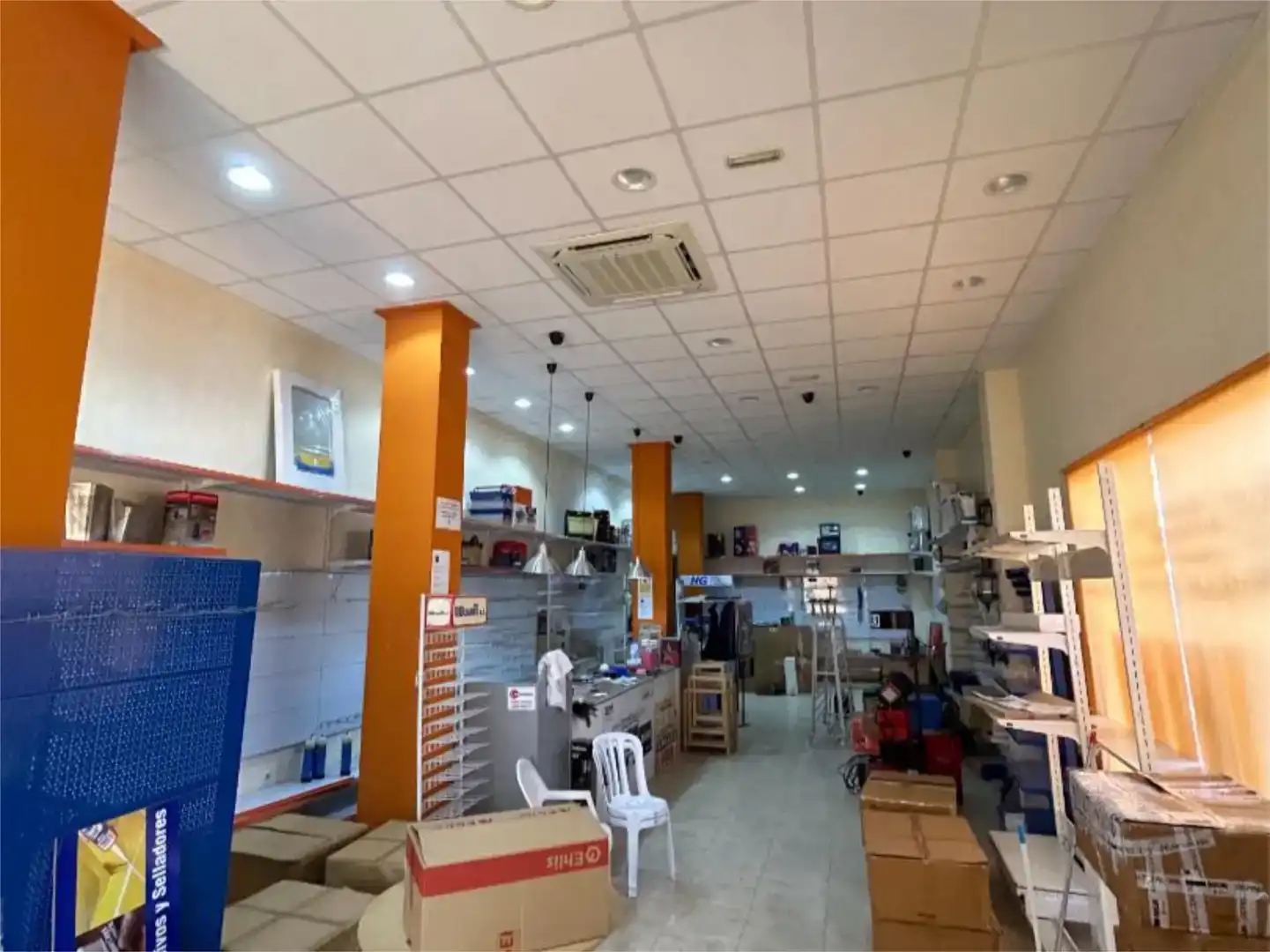 Local de alquiler en Ceutí con Aire acondicionado y Amueblado