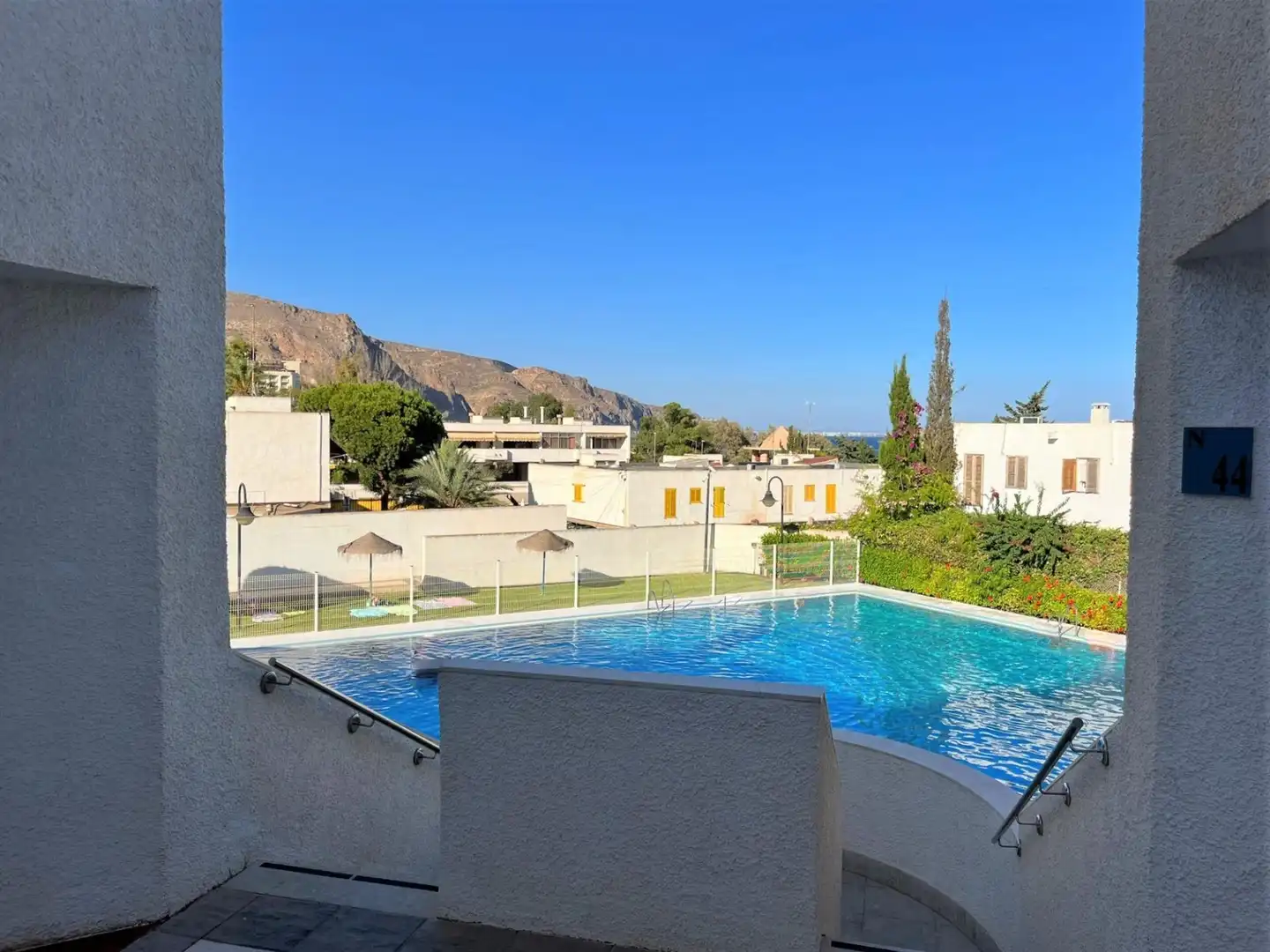 Piso de alquiler en Aguadulce Sur
