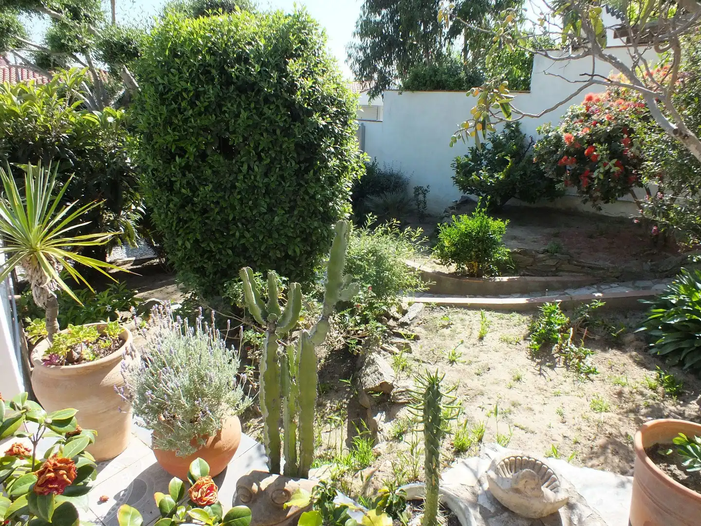 Garden of Houses for sale in Roses  with Air Conditioner, Heating and Private garden