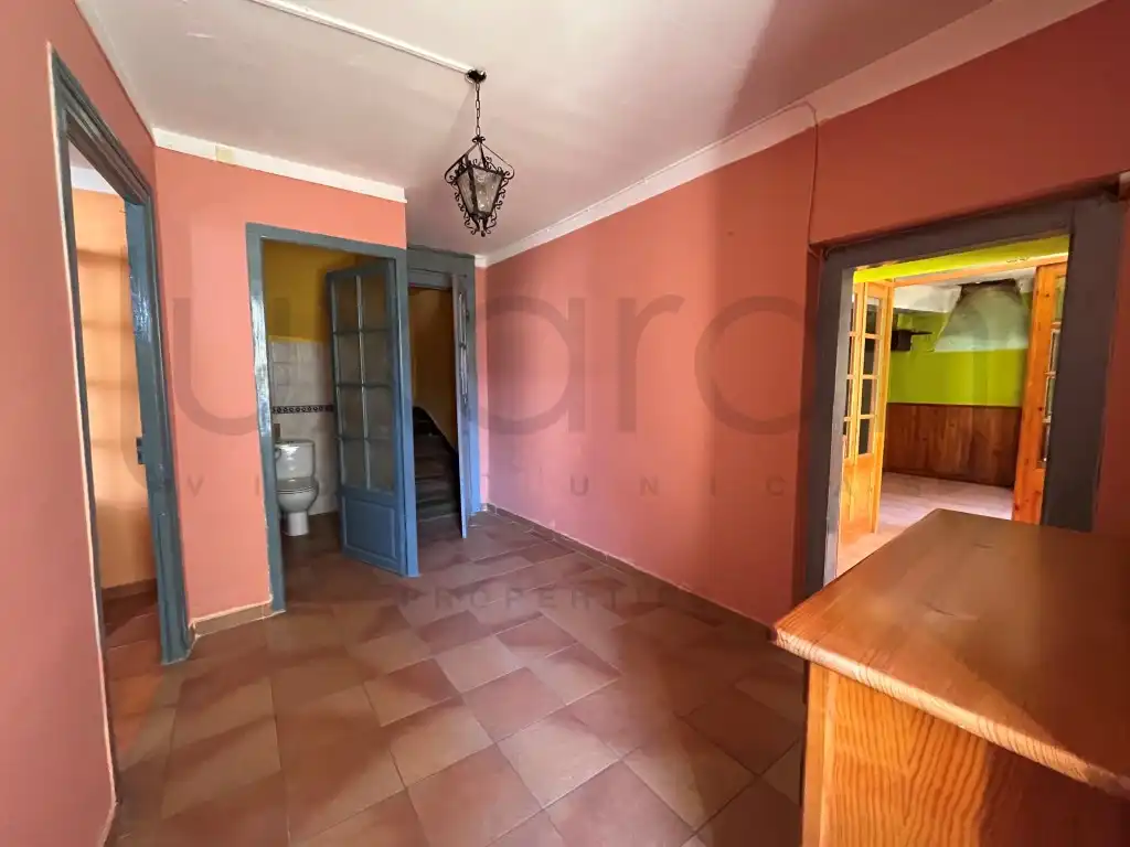 Houses for sale in Calle Carrera,Dera, 38, Les