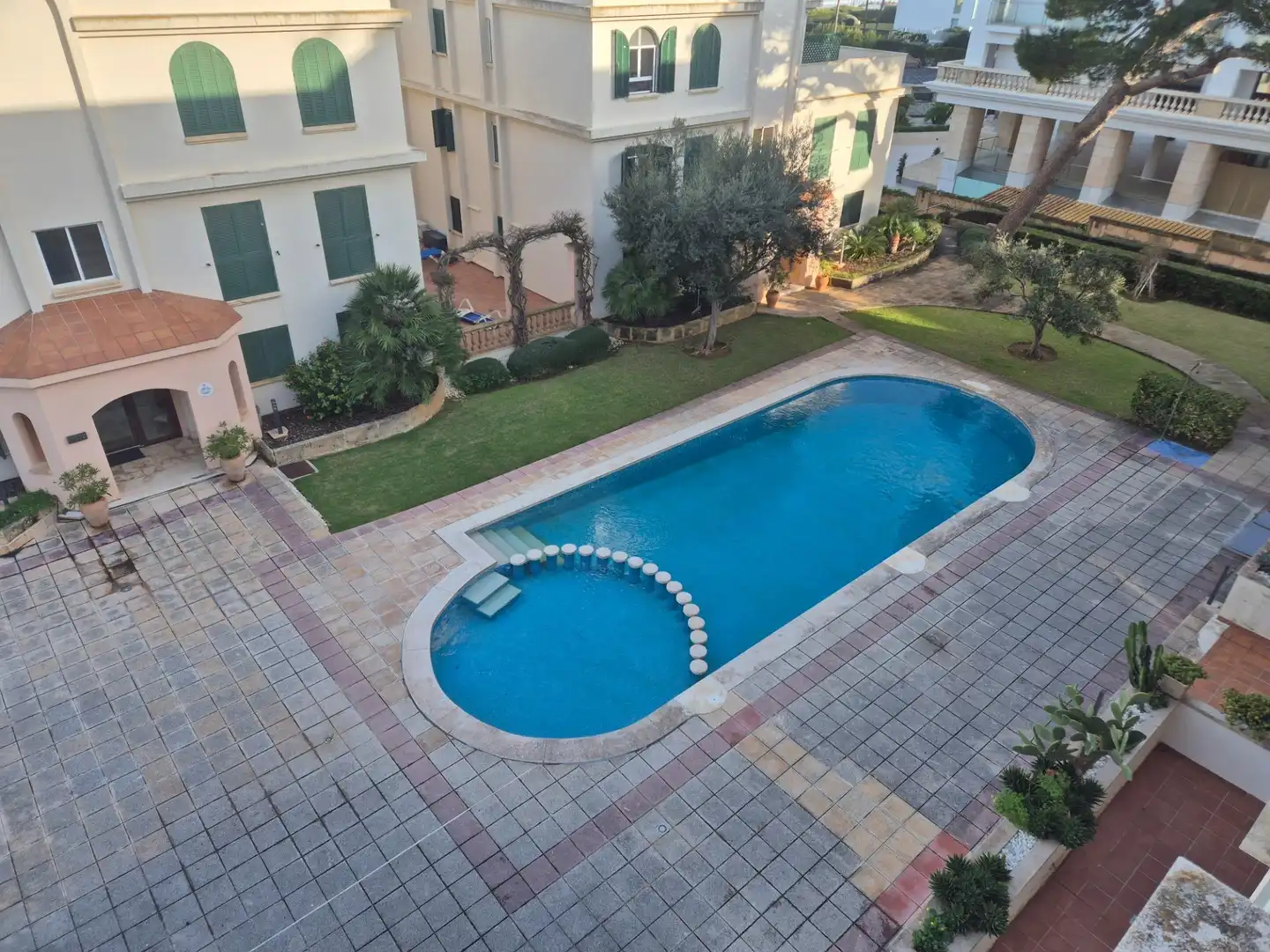 Piscina de Ático de alquiler en Muro con Aire acondicionado, Terraza y Amueblado