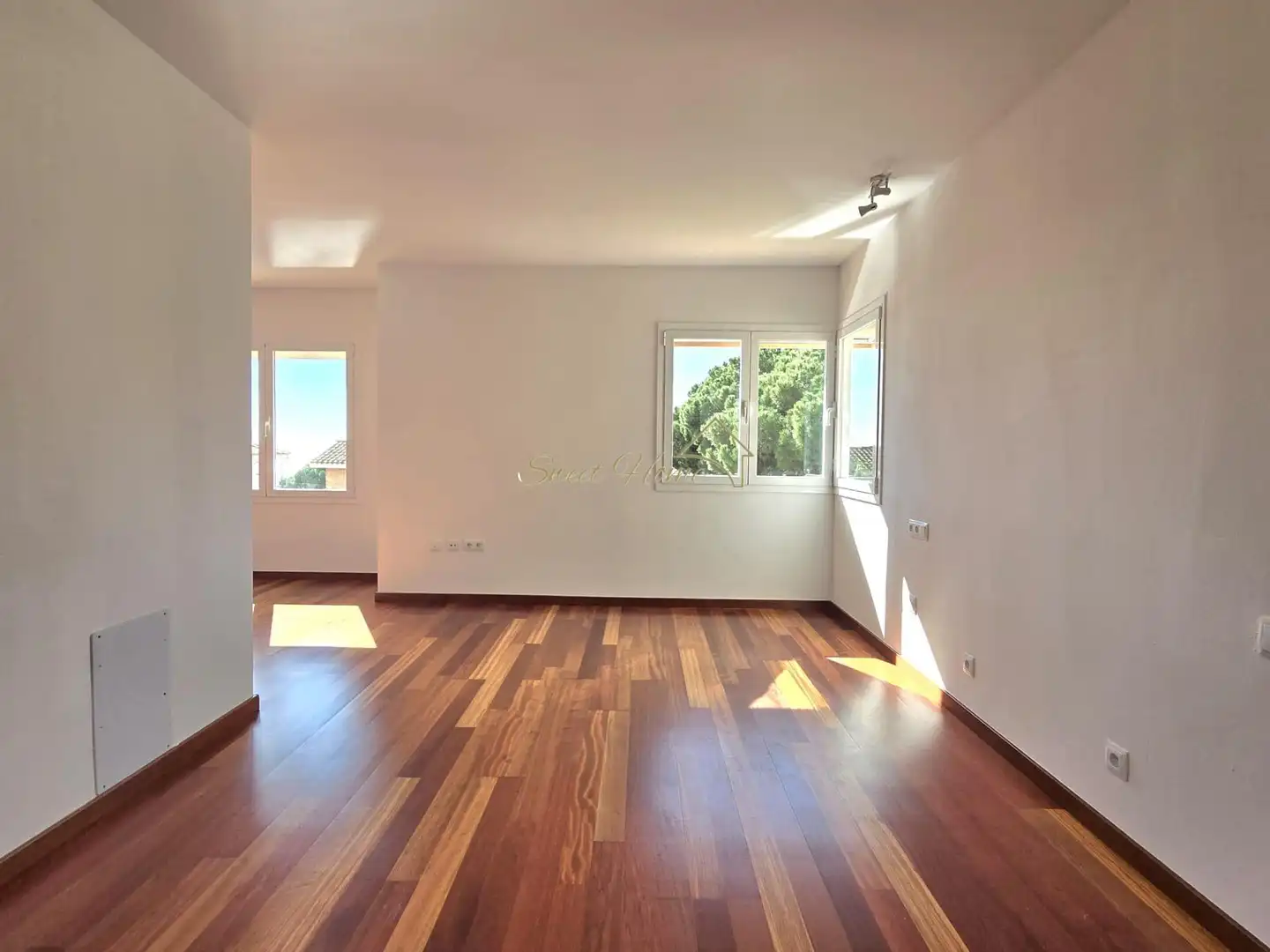 Sala de estar de Casa o chalet en venta en Vilassar de Dalt con Aire acondicionado, Calefacción y Jardín privado