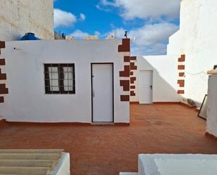 Exterior view of Single-family semi-detached for sale in Puerto del Rosario  with Terrace and Furnished