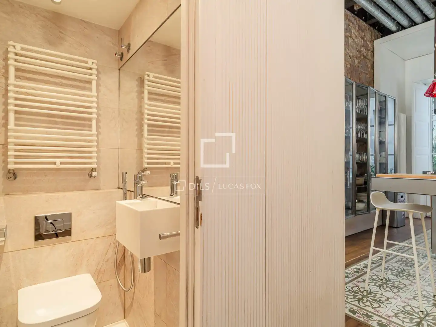 Baño de Piso en venta en Barcelona con Aire acondicionado, Calefacción y Jardín privado