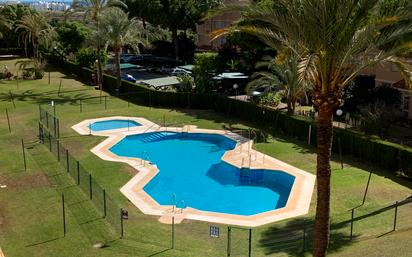 Swimming pool of Flat to rent in Estepona  with Swimming Pool