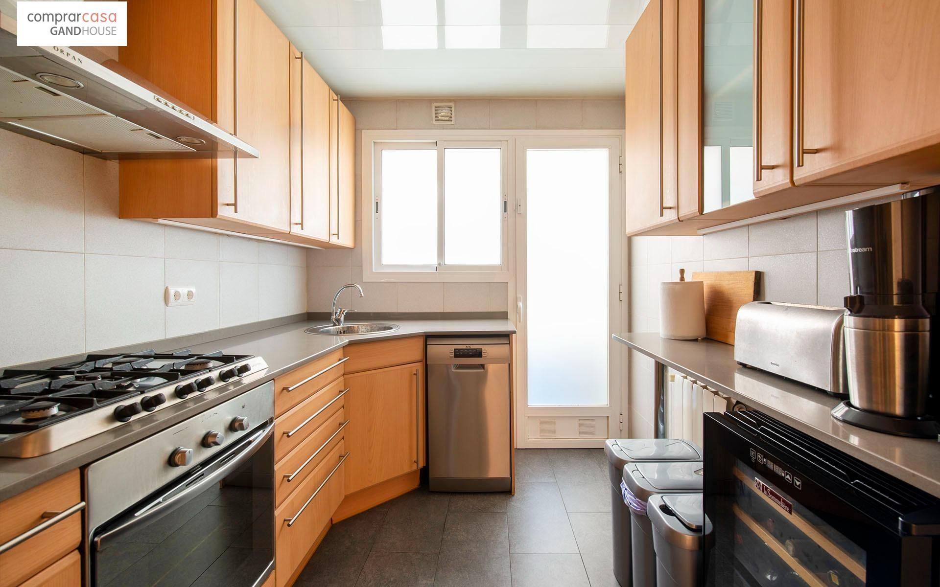 Flat for sale in El Guinardó, Horta - Guinardó,  Barcelona Capital