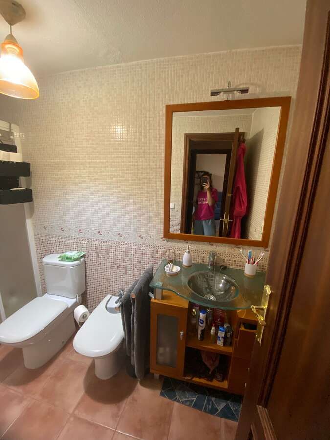 Bathroom of Flat to rent in Salamanca Capital  with Heating, Furnished and Microwave
