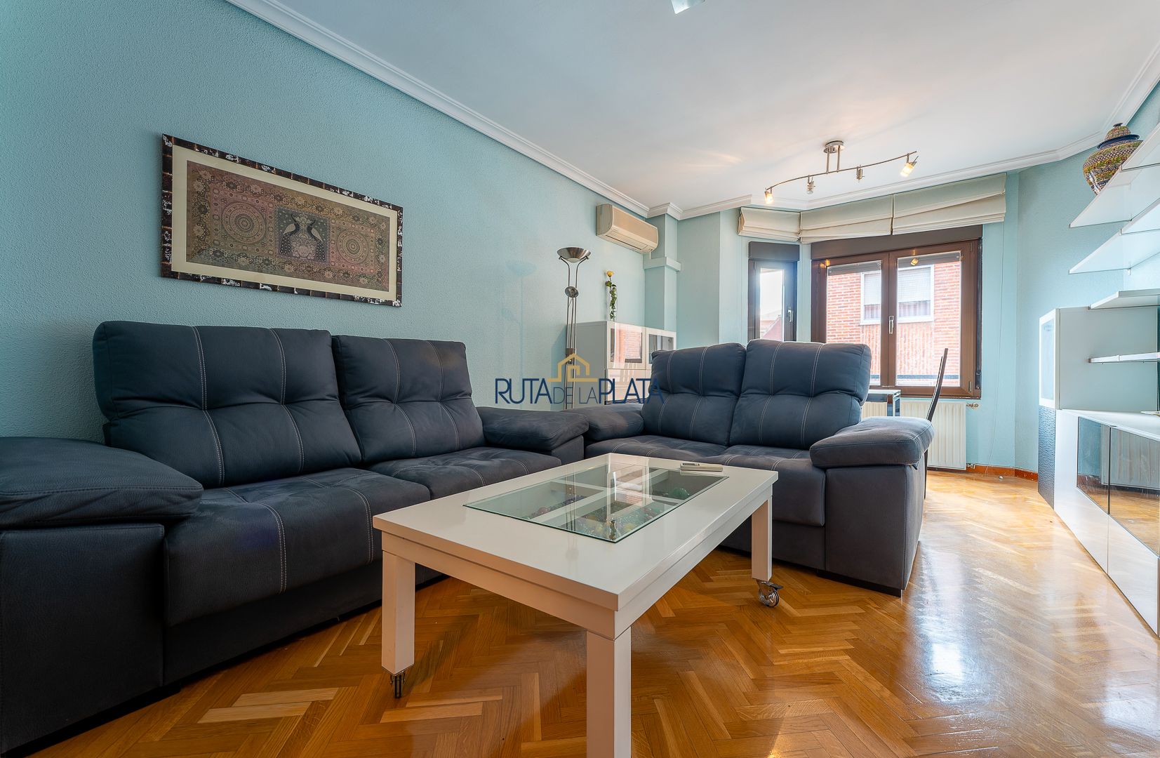 Living room of Duplex for sale in Zamora Capital   with Heating, Parquet flooring and Terrace