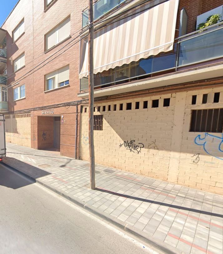 Vista exterior de Àtic en venda en Hellín amb Calefacció, Parquet i Terrassa