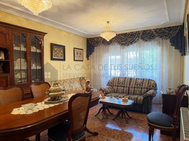Terraced house for sale in Calle Cuba