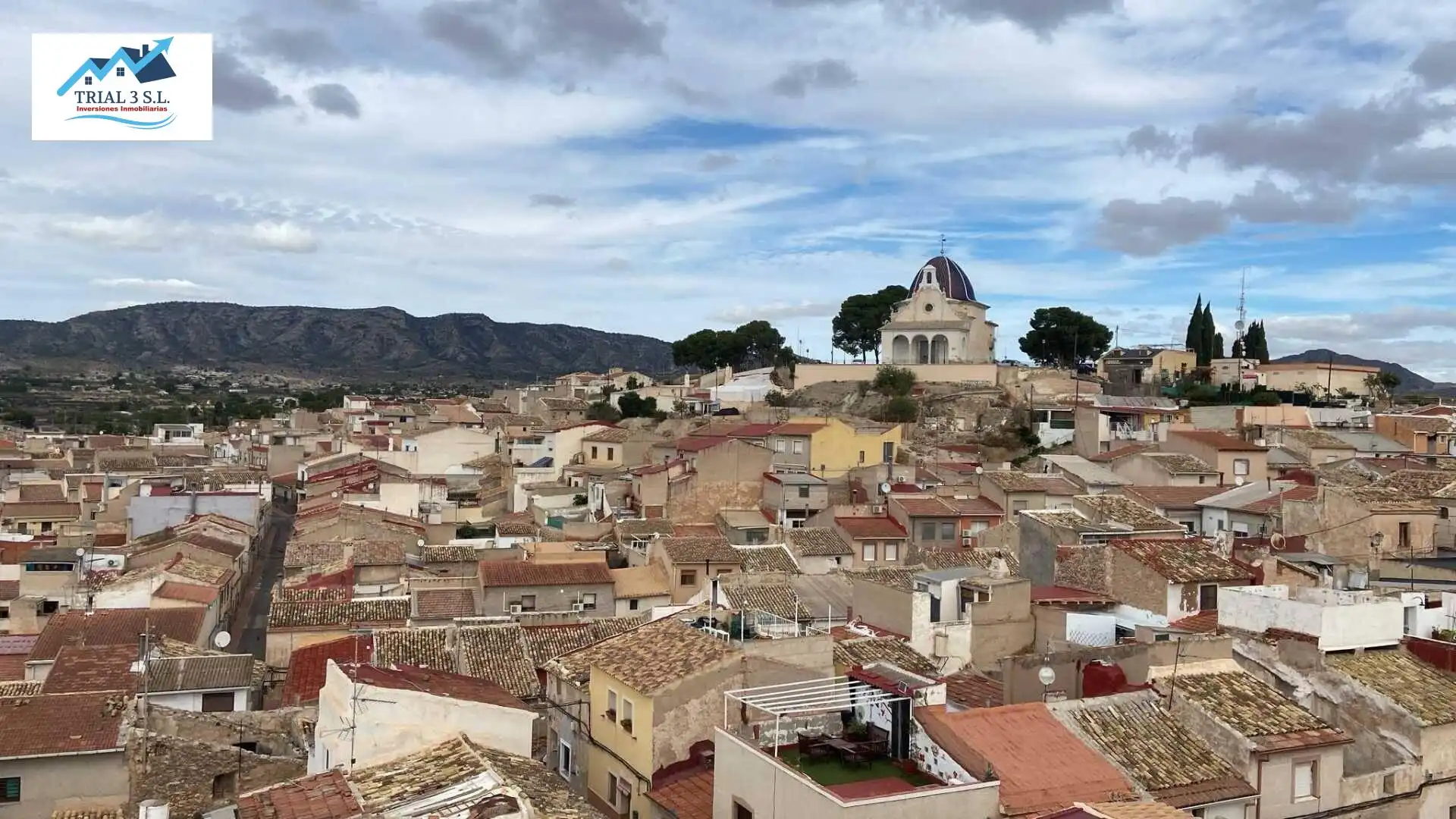 Vista exterior de Pis en venda en Monóvar  / Monòver, Alicante
